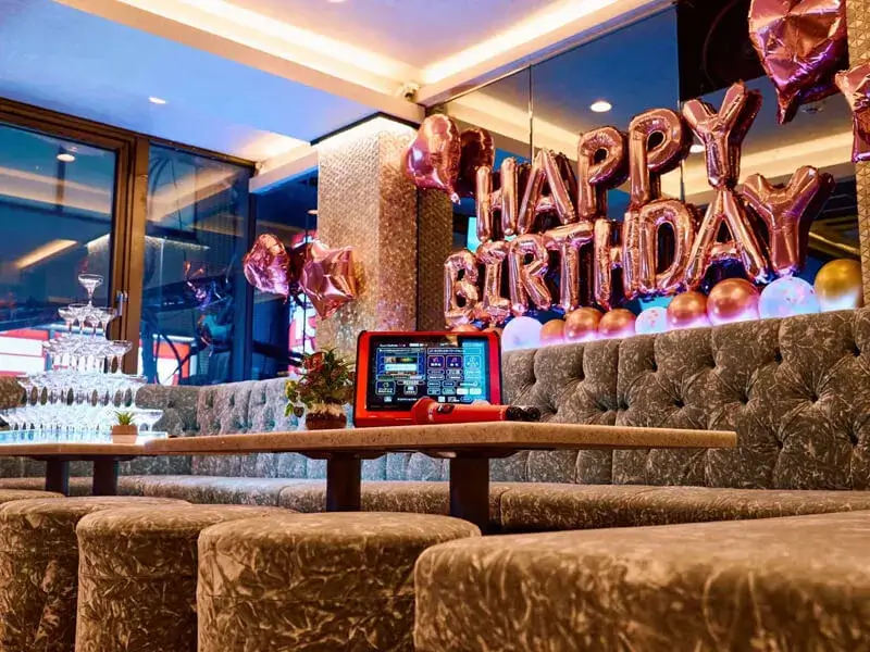 老舗高級旅館の払い下げパーティション 館内施設 | 過ごし方 | THE HIRAMATSU 軽井沢 御代田 【公式】